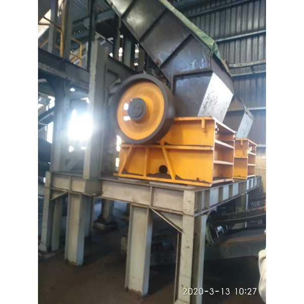 Pembuatan Unit conveyor Untuk Material Padat
